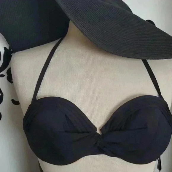 ☆☆☆Resort style Bikini top classy - Picture 1 of 7